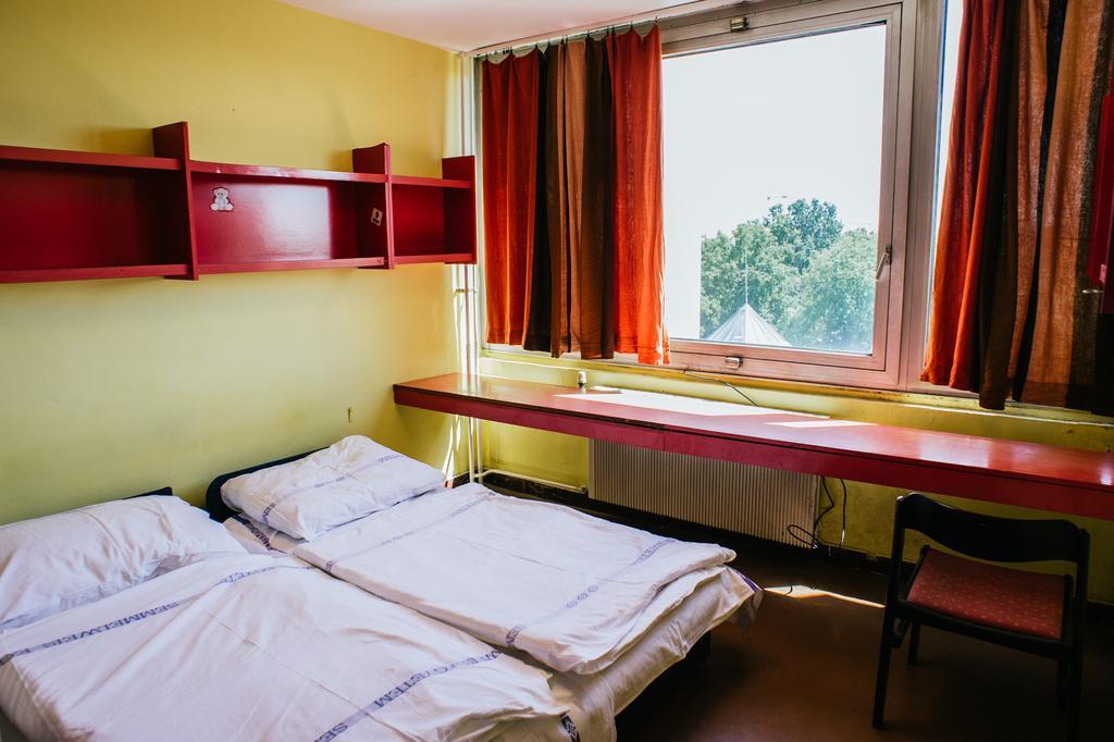 City Hostel Pest 35. 布达佩斯 外观 照片